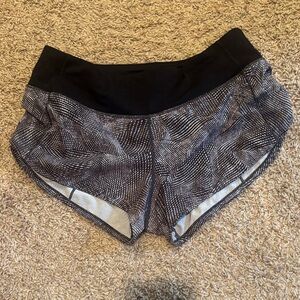 Black and Gray Pattern Lowrise Lululemon Shorts